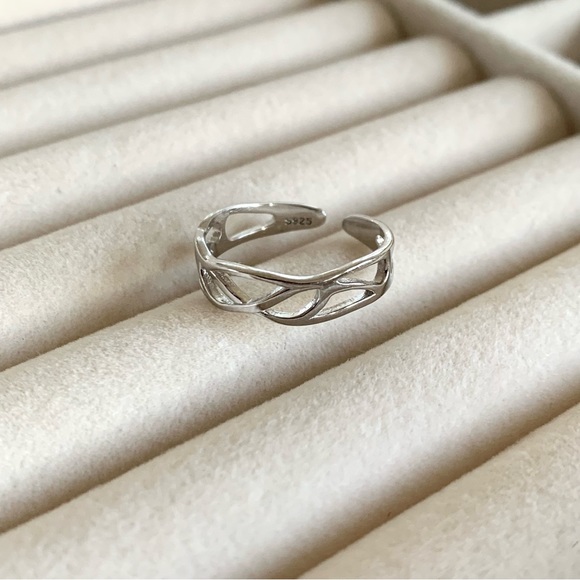 Silver ring Net ring sterling silver ring stacking ring - Picture 3 of 3